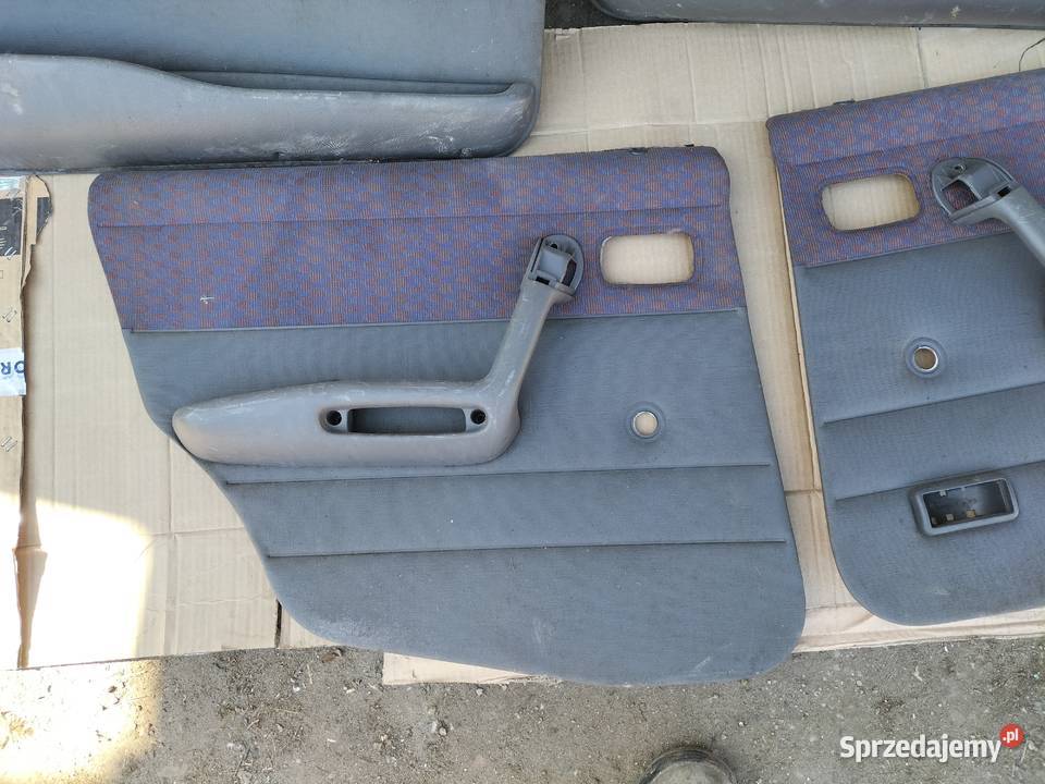 FIAT PUNTO 1 MK1 4D 5D TAPICERKA BOCZKI DRZWI Kamień-Kolonia