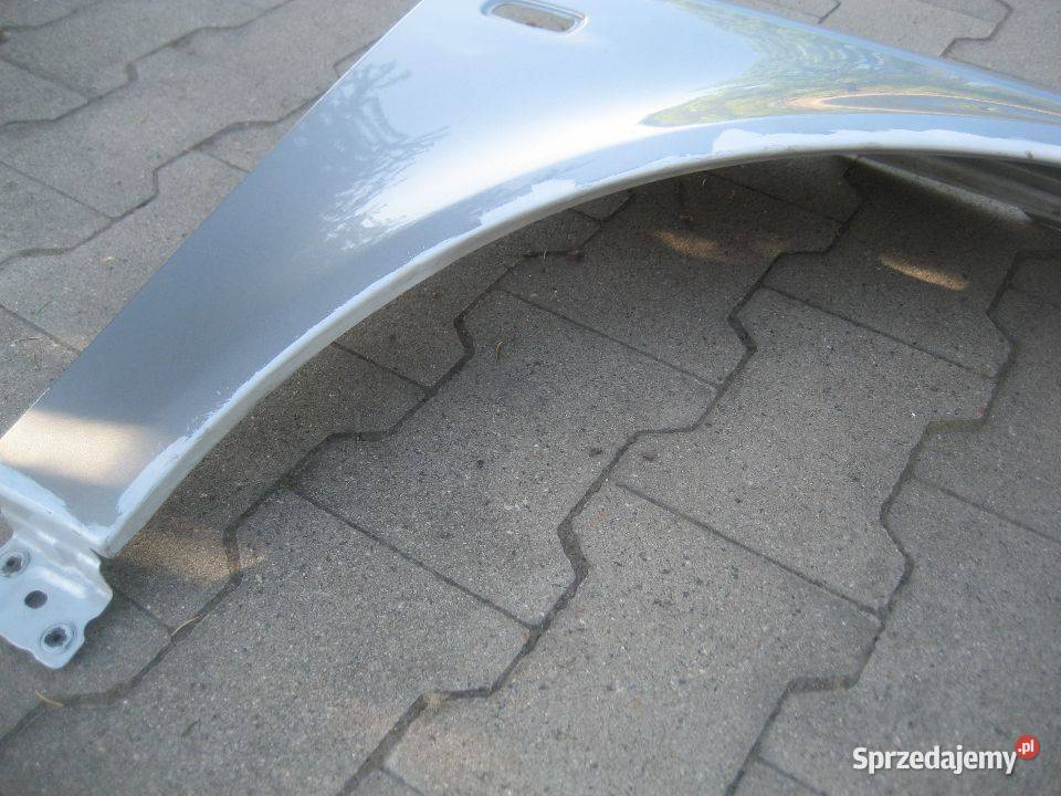 audi a4 b7 0507r błotnik przód prawy osobowe Rakoniewice