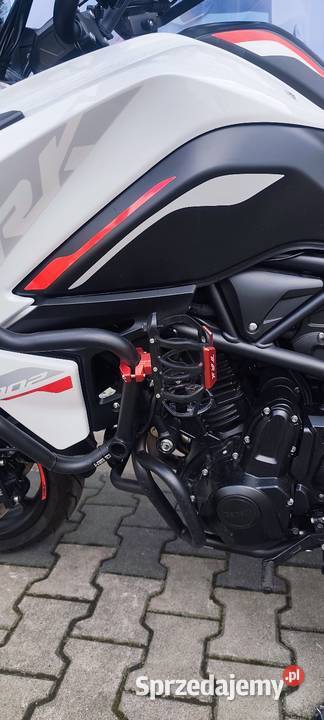 Sprzedam Benelli trk 702 stan nowy Radomsko