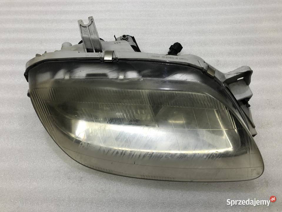 HALOLGEN LAMPA PRAWY PRZÓD MAZDA 323F osobowe wielkopolskie