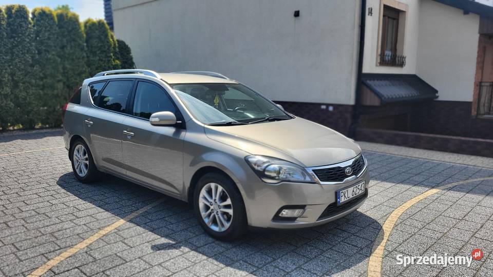 Kia Ceed Kombi 16 CRDI 116 2010r Doinwestowany Koło