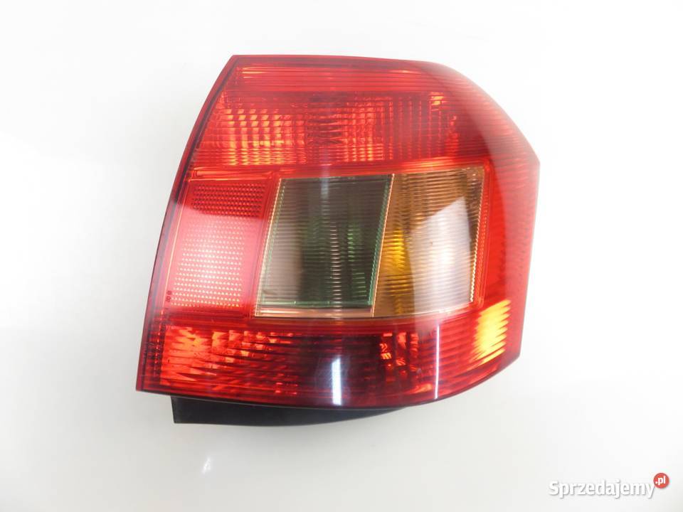 LAMPA LEWA TYLNA TOYOTA COROLLA E12
