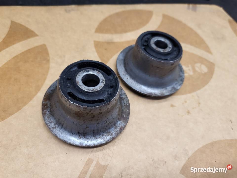 Tuleje wahacza volkswagen Passat b2 1986