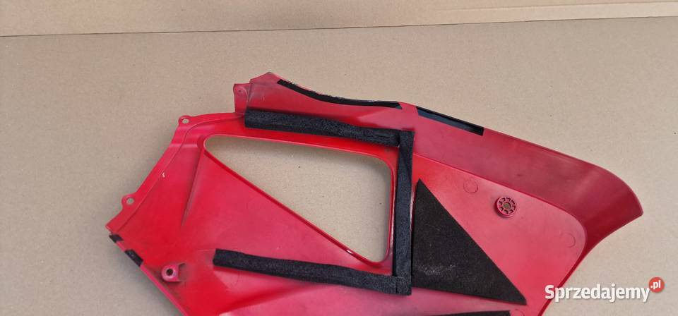 HONDA VTR 1000 BOK OWIEWKA BOCZEK OSŁONA PRAWA Bieleń