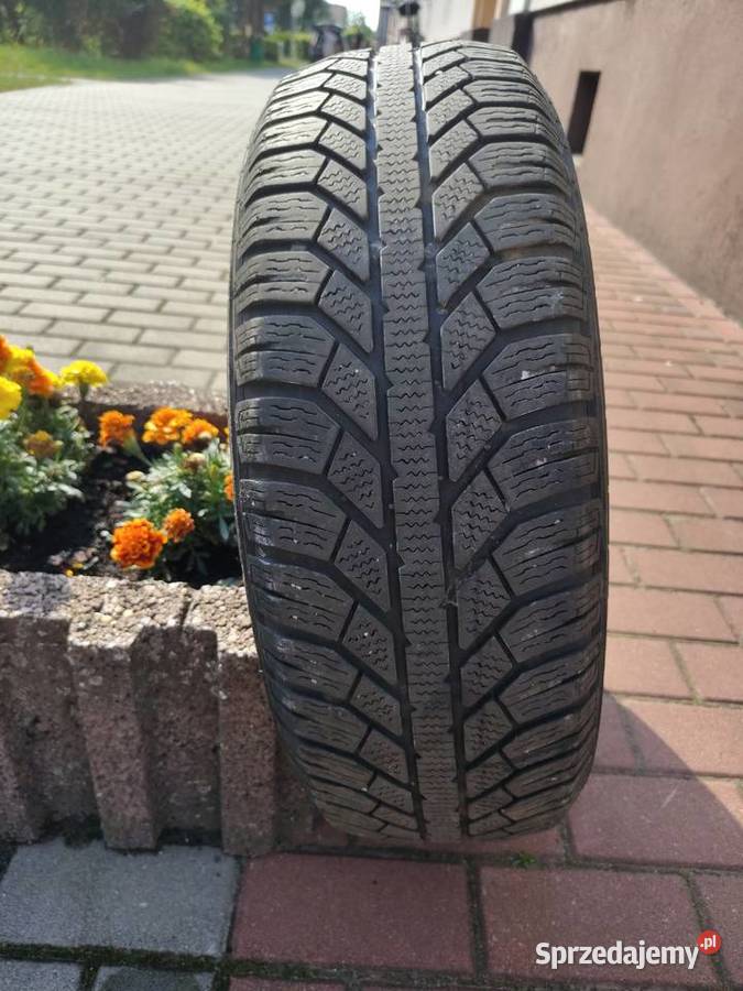 Opony zimowe i letnie dwa komplety Zawadzkie