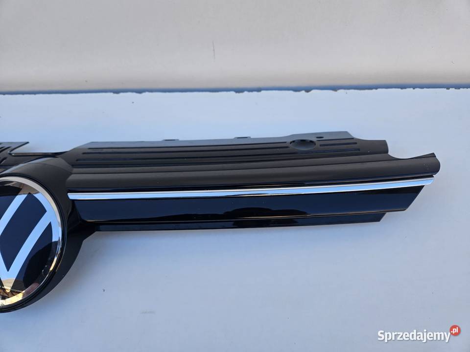 VW GOLF VIII 8 GRILL ATRAPA ZDERZAKA PRZÓD Międzychód