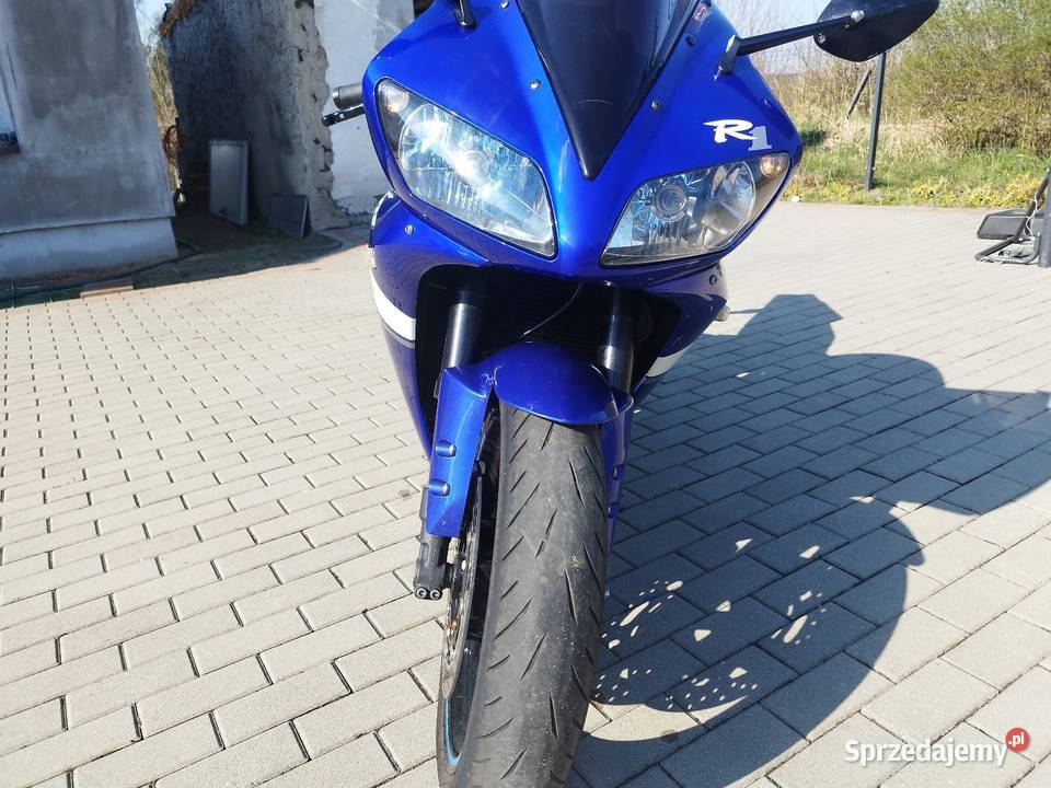 Yamaha R1 rn09 Czerwona Woda
