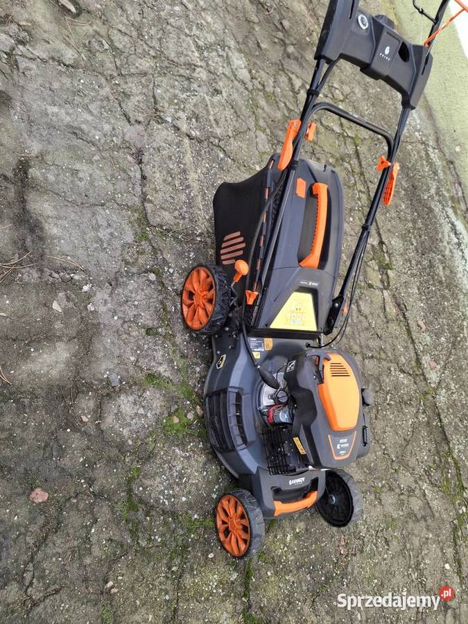 Kosiarka spalinowa nowa zamienię napędem Ostrów Wielkopolski