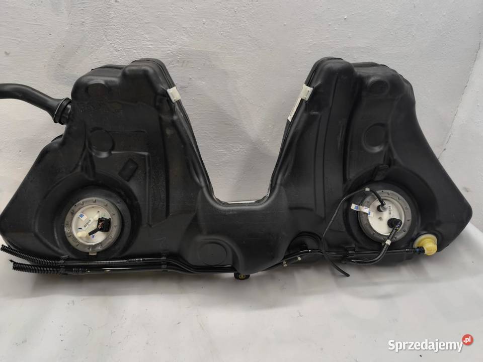 ZBIORNIK BAK PALIWA 25D BMW E61 6764068