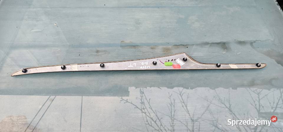 Listwa drzwi drewno lewy tył mercedes w210 Zbąszyń