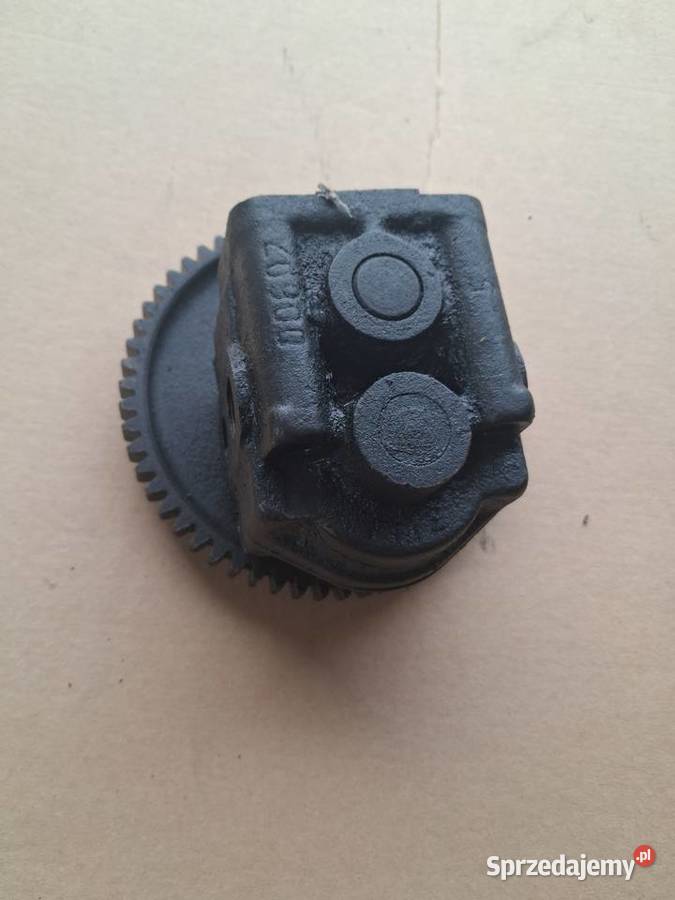 pompa oleju Ursus C328 Opoczno