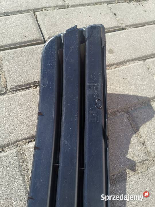 Zaślepka kratka halogenu lewa Audi A3 8P lubelskie Zamość