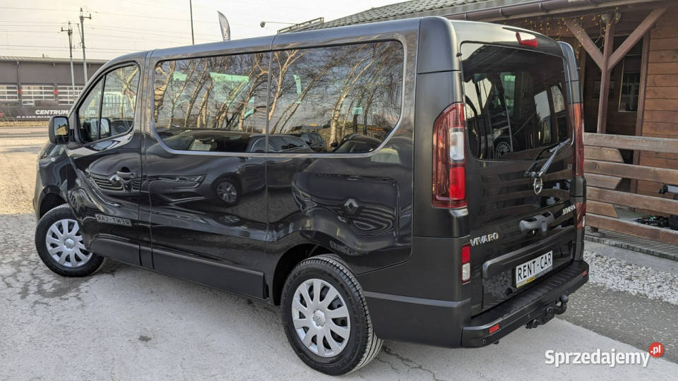 Opel Vivaro BUS 8Osób 16D125OPŁACONYBezwypadkowy Motoryzacja śląskie Częstochowa