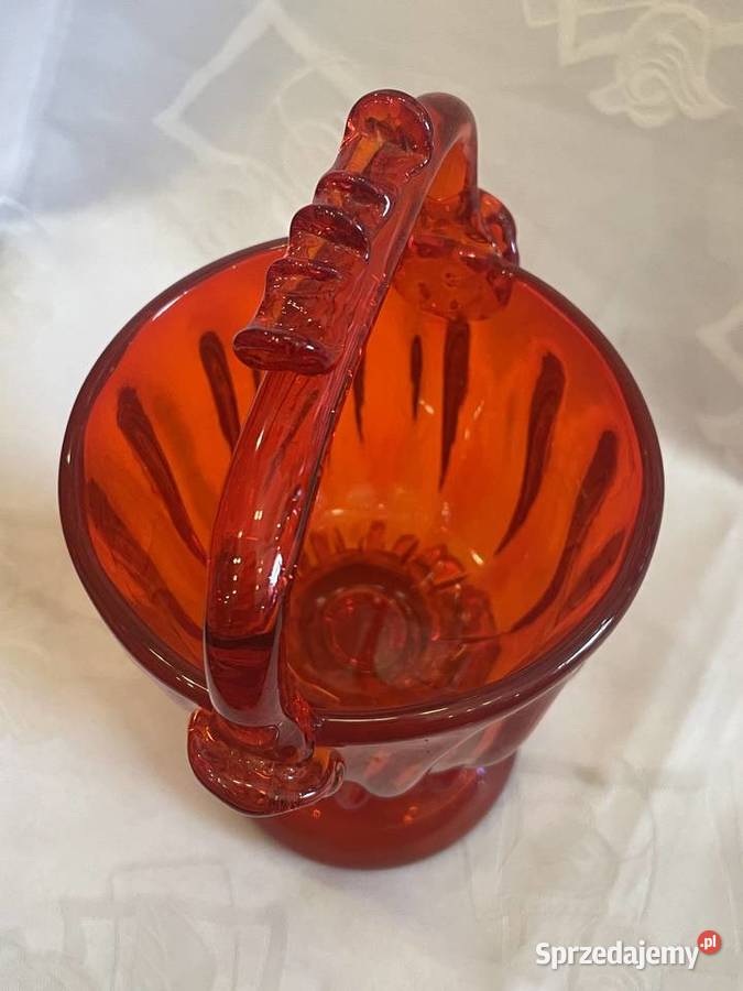 Wazon czerwony Szkło artystyczne PRL Krakowski Kraków