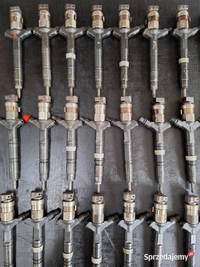 Wtrysk Wtryskiwacz Denso 2367030010 URT osobowe Wtryskiwacze Opole