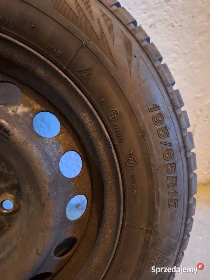 Opony zimowe Firestone Winterhawk 3 z felgami Siemianowice Śląskie
