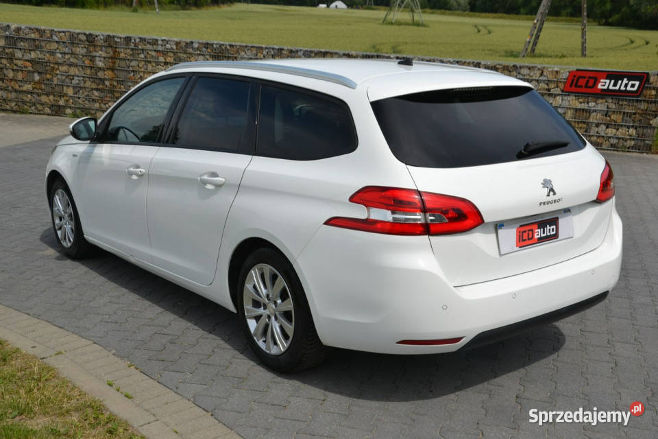 Peugeot 308 SW lifcie 15 diesel 102 MODEL 2021R Kęty
