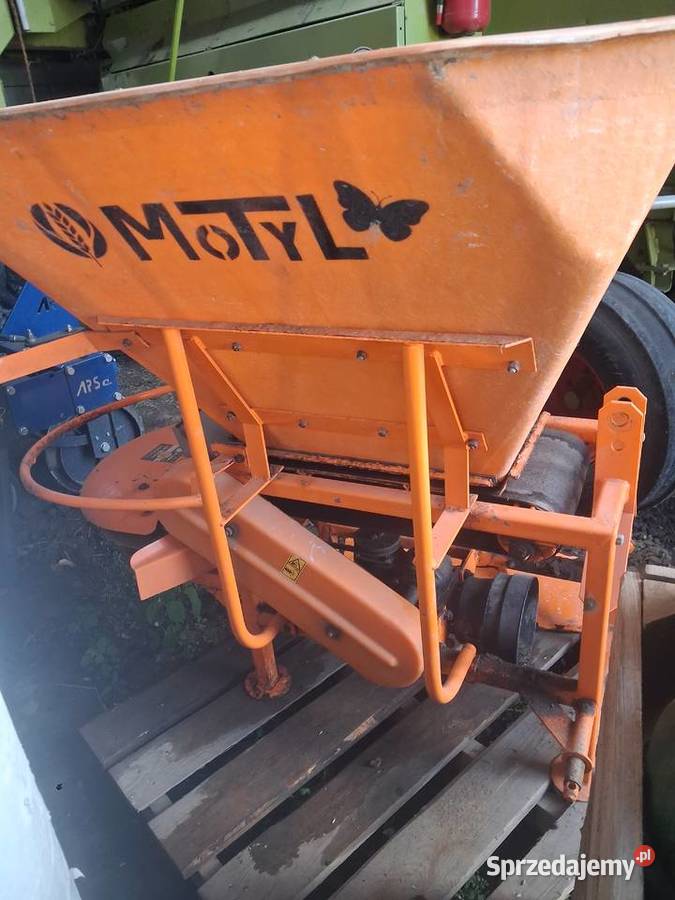 Rozsiewacz motyl mazowieckie Suchy Las