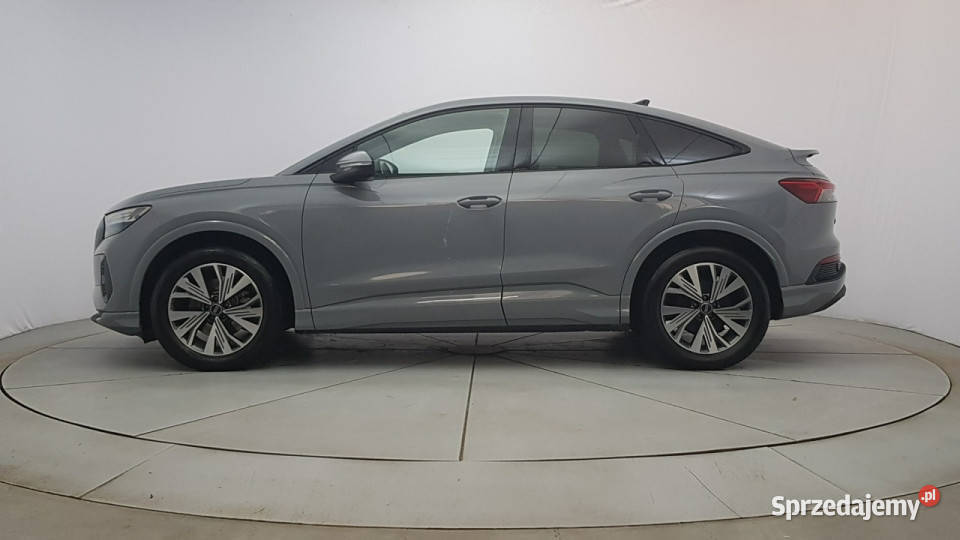 Audi Q4 etron 35 52kWh Advanced Z Polskiego
