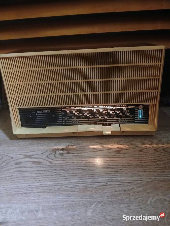 Radio lampowe firmy ZRK Wioletta Kraków sprzedam
