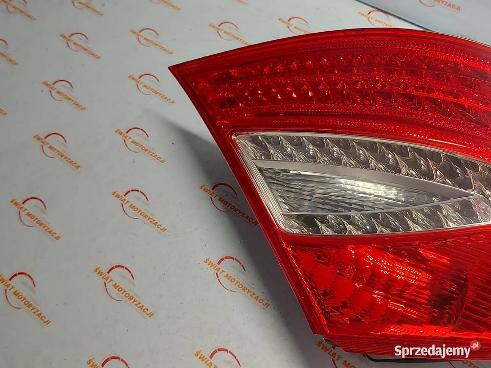 MERCEDES CLS C219 09r lampa lewa tył A2198200764 Kielce sprzedam
