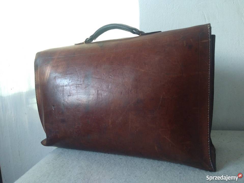 stara teczka skórzana z czasów dawnego PRL albo mazowieckie Warszawa