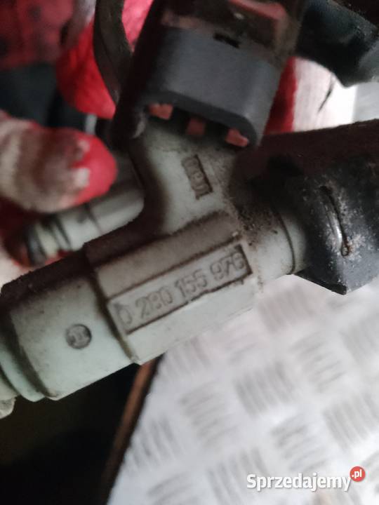 0280155976 Wtrysk wtryskiwacz 4 sztuki Chrysler osobowe Niwka sprzedam