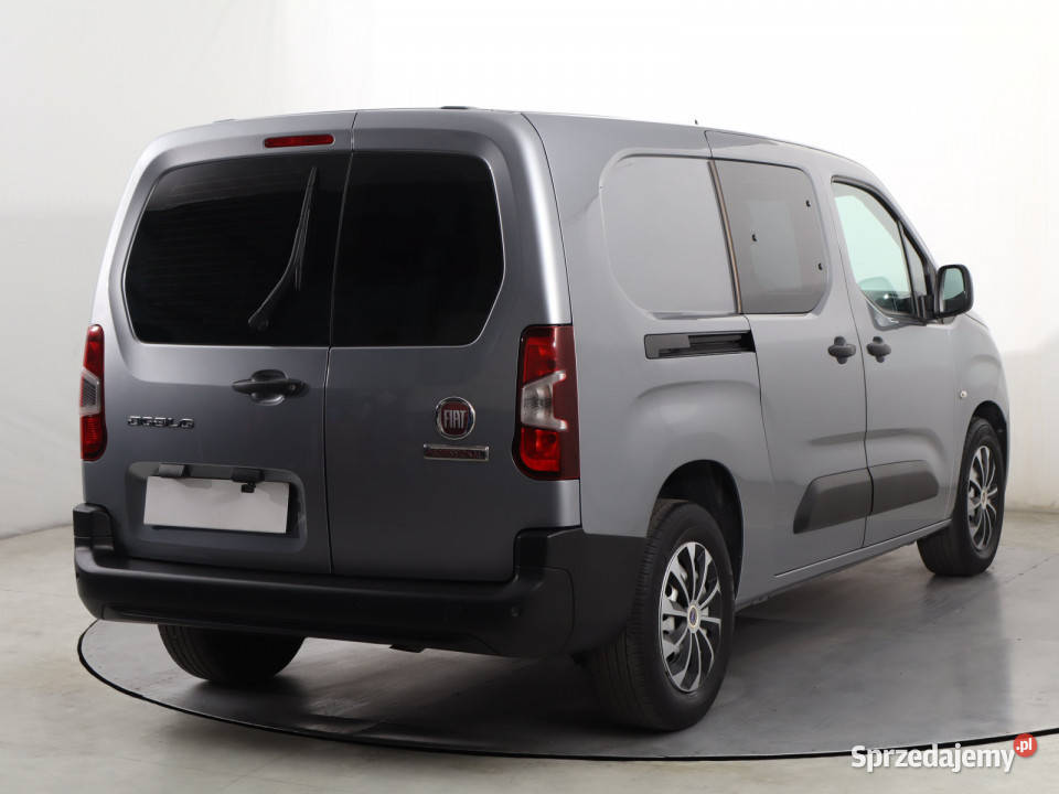 Fiat Doblo 15 BlueHDi nawigacja Katowice