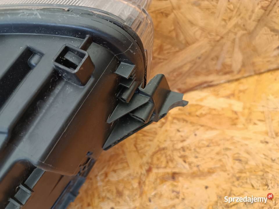 REFLEKTOR LAMPA PRAWA PRZÓD EU 5E1941016B SKODA Nowy Tomyśl