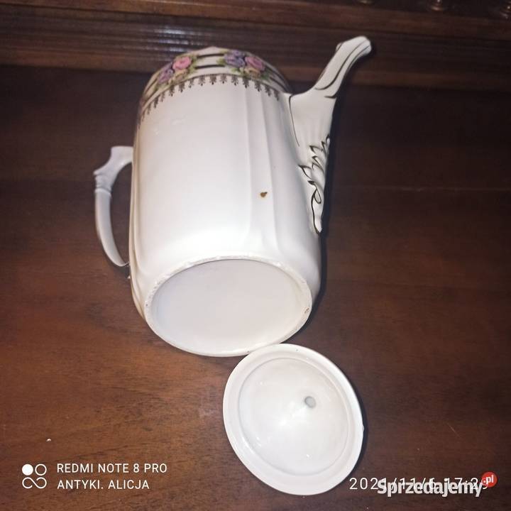 Dzbanek Secesja Różyczki Porcelana i szkło pomorskie sprzedam