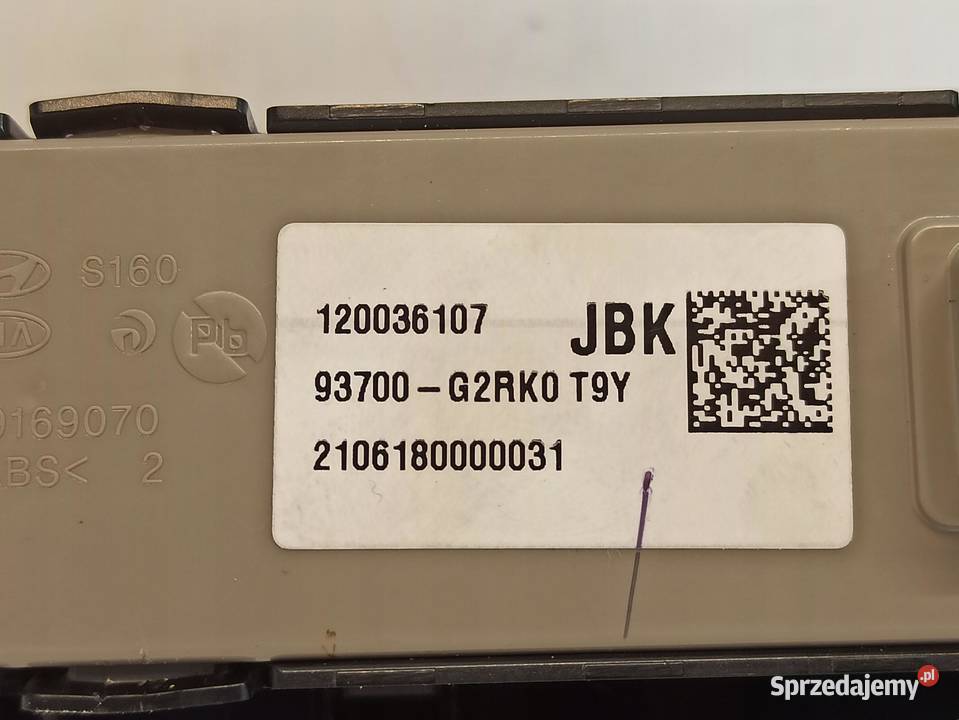 PRZEŁĄCZNIK ŚWIATEŁ HYUNDAI IONIQ 93700G2RK0 sprzedam