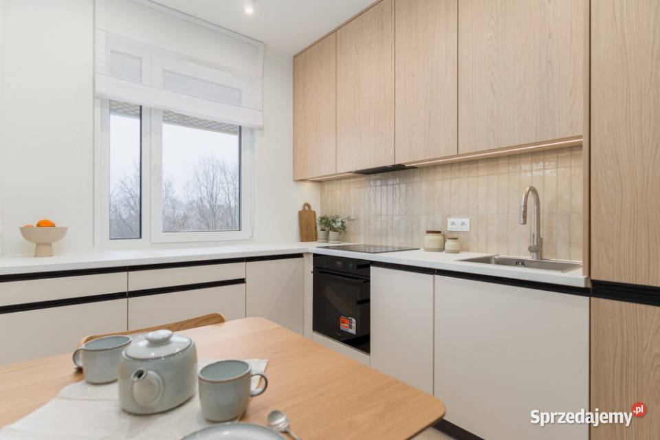 2 pokoje z oddzielną kuchnią rzadki układ na Liczba pokoi 2 Łódź