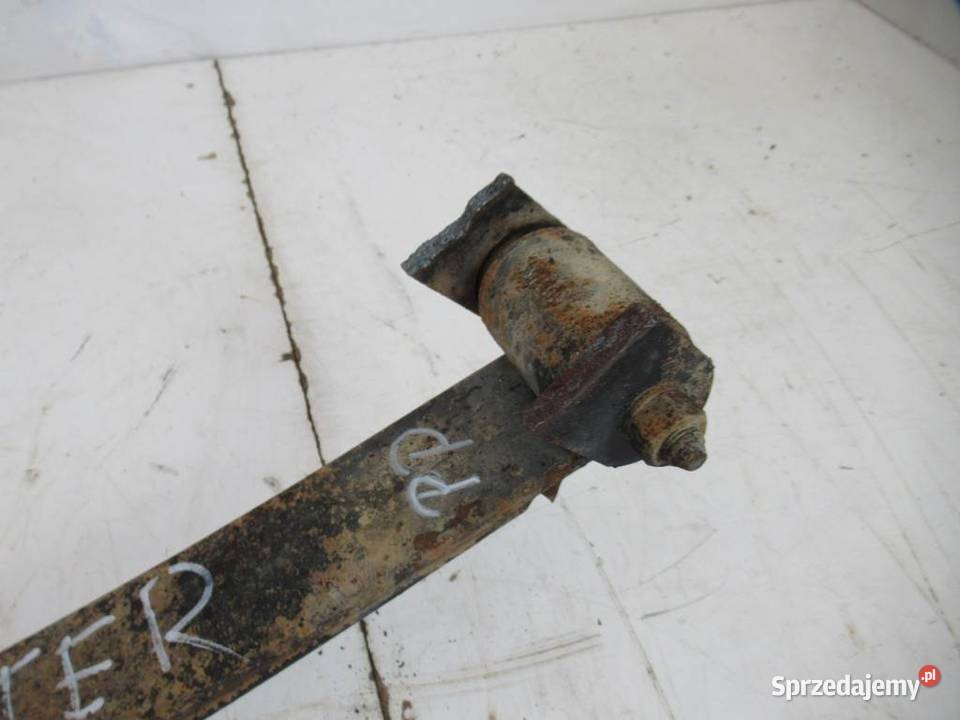 RESOR PRZÓD PRAWY MITSUBISHI Canter Hatchback osobowe