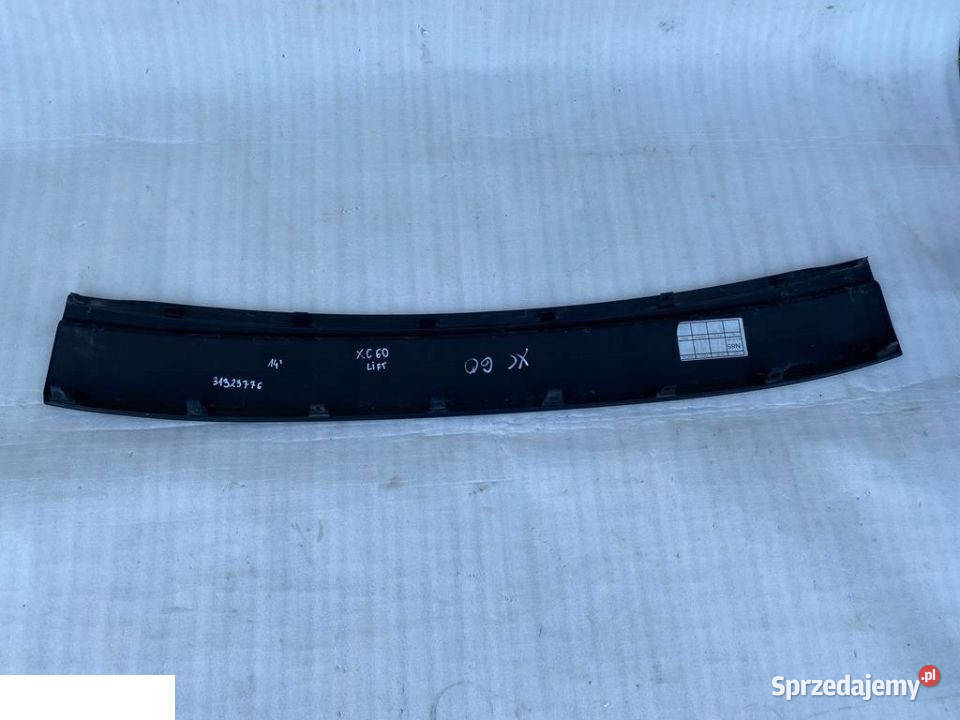 VOLVO XC60 DOKŁADKA ZDERZAKA TYLNEGO 31323776 Kozubszczyzna sprzedam