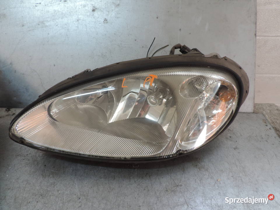 LAMPA LEWY PRZÓD PRZEDNIA CHRYSLER PT CRUISER Rok produkcji 2001 Nowy Sącz