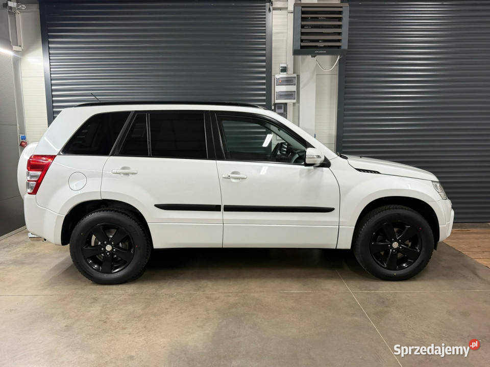 Suzuki Grand Vitara 24 salon zero korozji stan klimatyzacja sprzedam