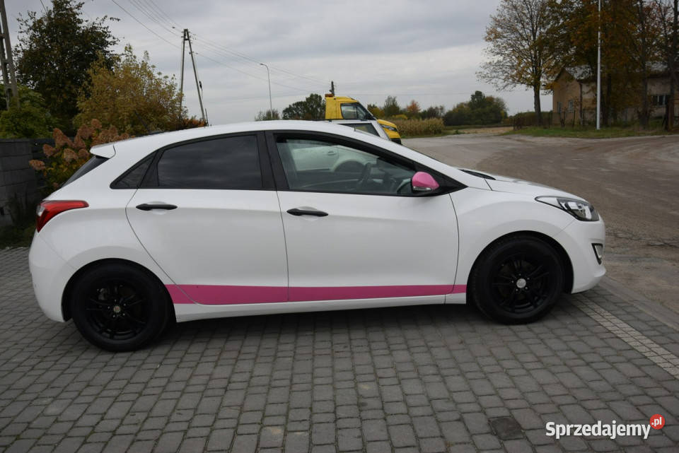 Hyundai i30 14B 2015r Navi Kamera 121 Hatchback Majdan Sieniawski
