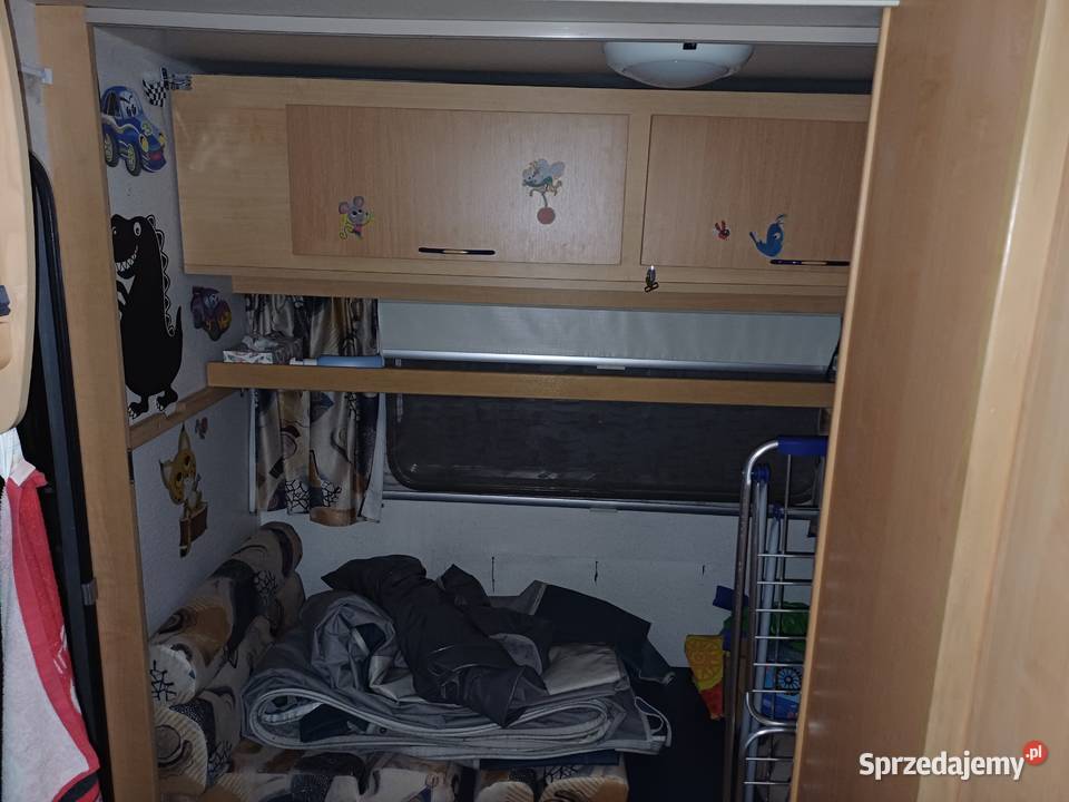 Przyczepa kempingowa z przedsionkiem Caravelair Tarnobrzeg