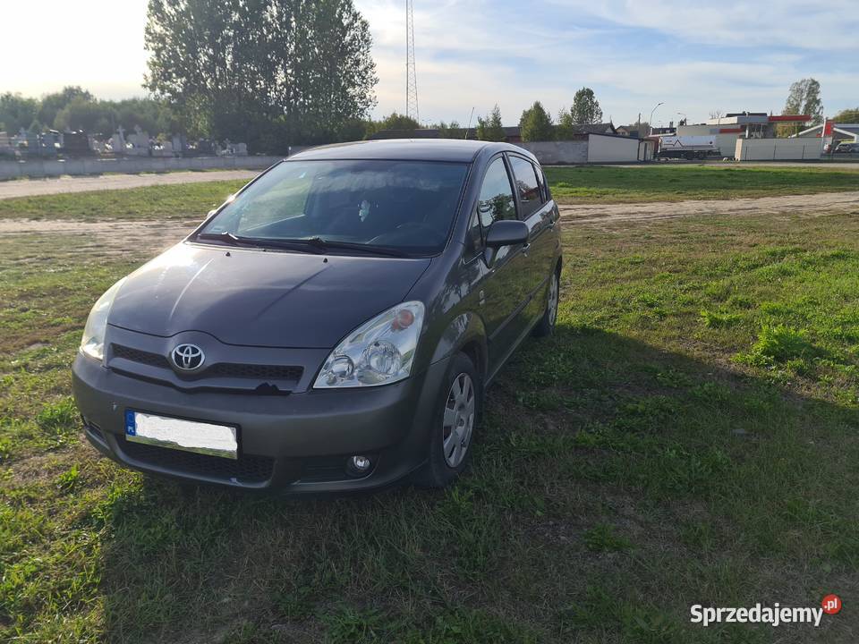 Toyota Corolla Verso 7 Osobowa 18 Benzyna Poświętne sprzedam