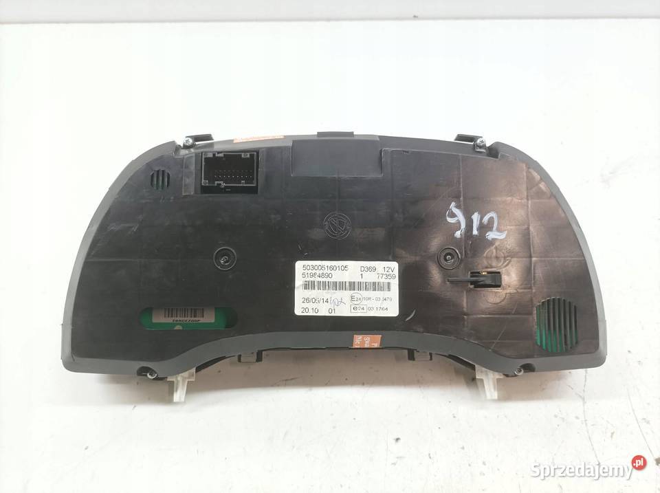 LICZNIK 51984890 14 B Fiat Doblo II 2009 Rok produkcji 2014 Części samochodowe sprzedam