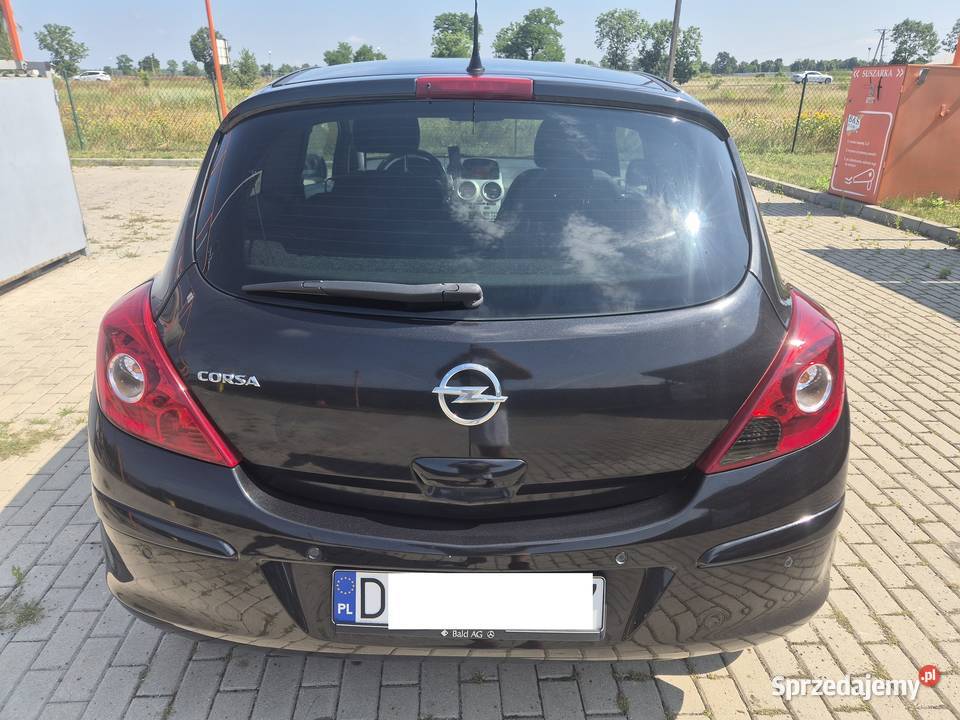 Opel Corsa D 201314 Benzyna 100123Bogata Corsa dolnośląskie Legnica