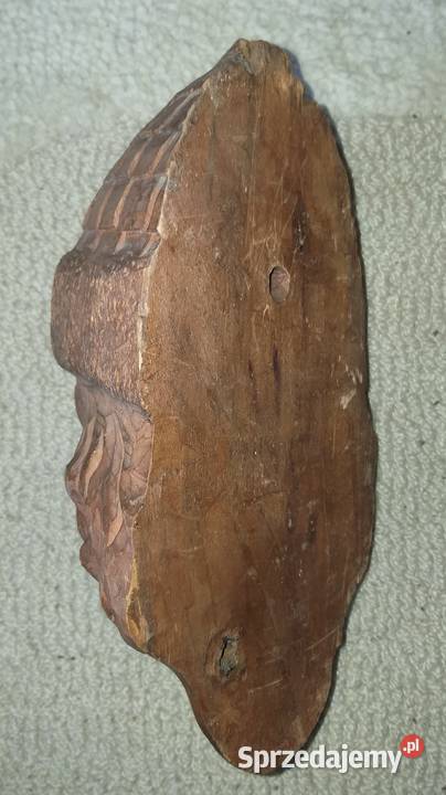 Głowa mężczyzny płaskorzeźba drewniana Warszawa