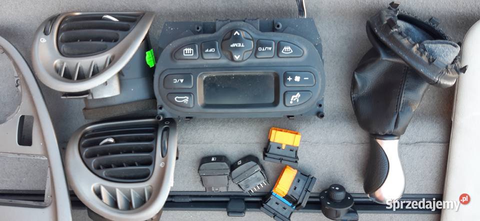 Citroen Xsara picasso 2006r 16hdi różne czesci Rok produkcji 2006 Xsara Picasso