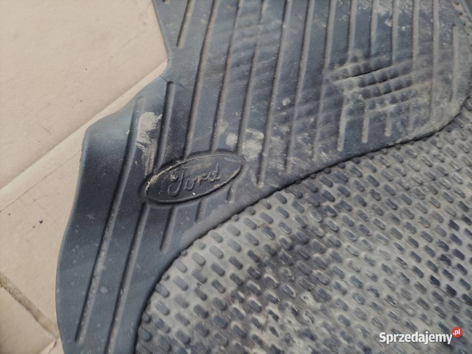 DYWAN WYCIERACZKA FORD Kamień-Kolonia