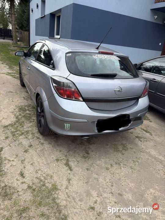 Opel Astra h gtc Janów