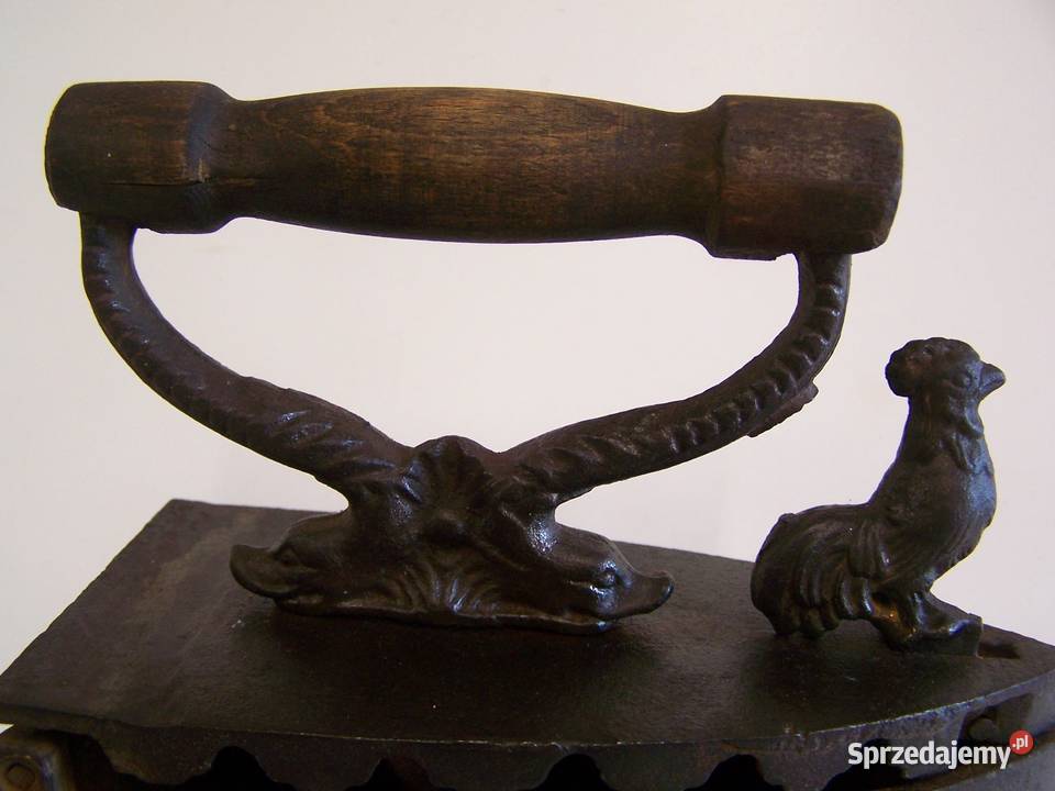Zabytkowe żelazko na węgiel żeliwne z drewnianą sprzedam