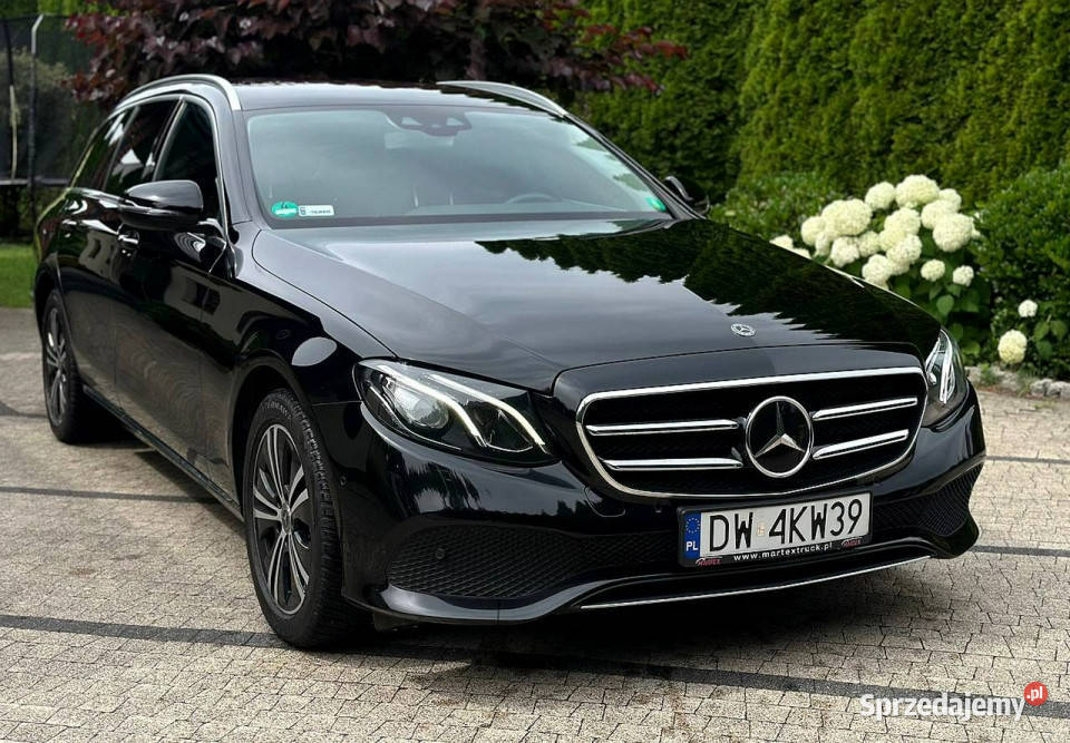 Mercedes E 220 MercedesBenz E220d Kombi Samochody osobowe Wrocław