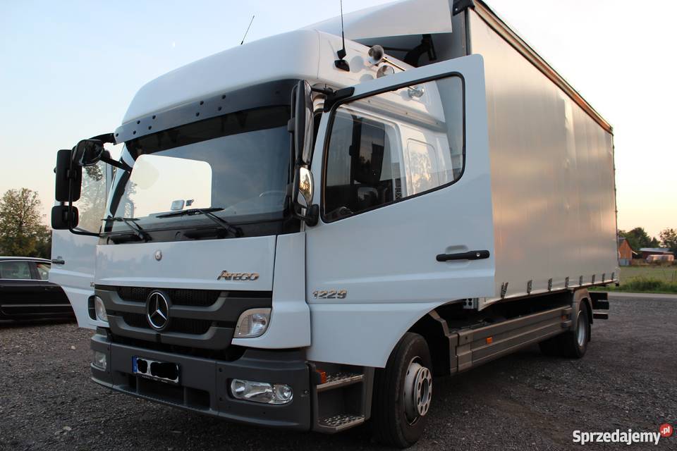 MercedesBenz ATEGO 1229 Skrzynie z plandeką lubelskie Modliborzyce sprzedam