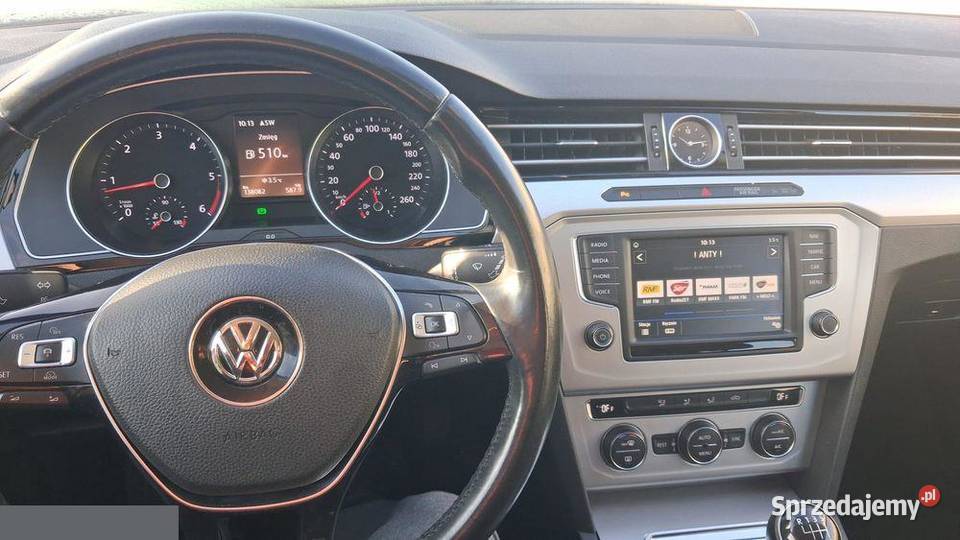 Volkswagen Passat 16 TDI BlueMotion Technology nieuszkodzony Pokój