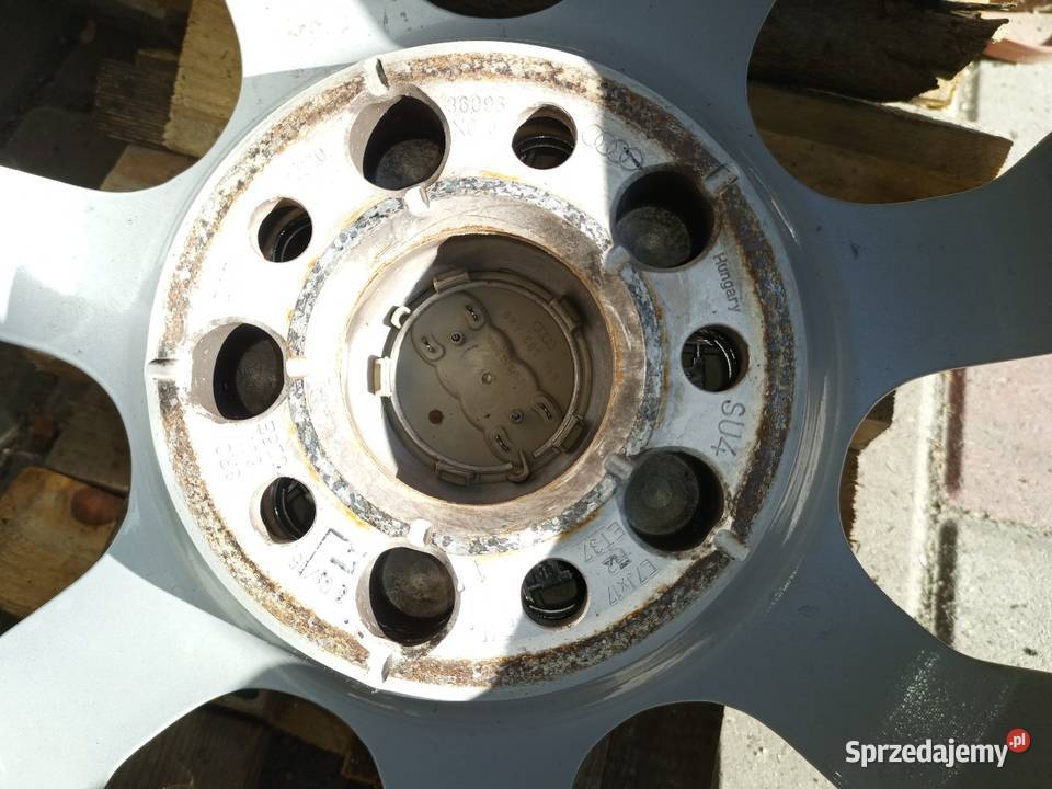 Felgi aluminiowe Audi r17 Strzałkowo